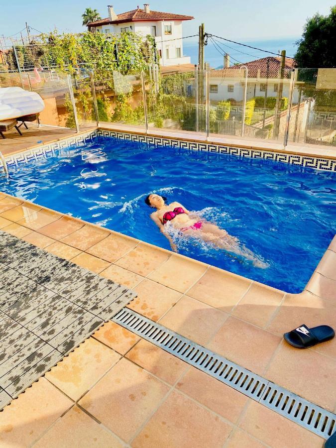 Luxury Villa Investingspain With Sea Views, Pool And Jacuzzi Lloret de Mar Bagian luar foto