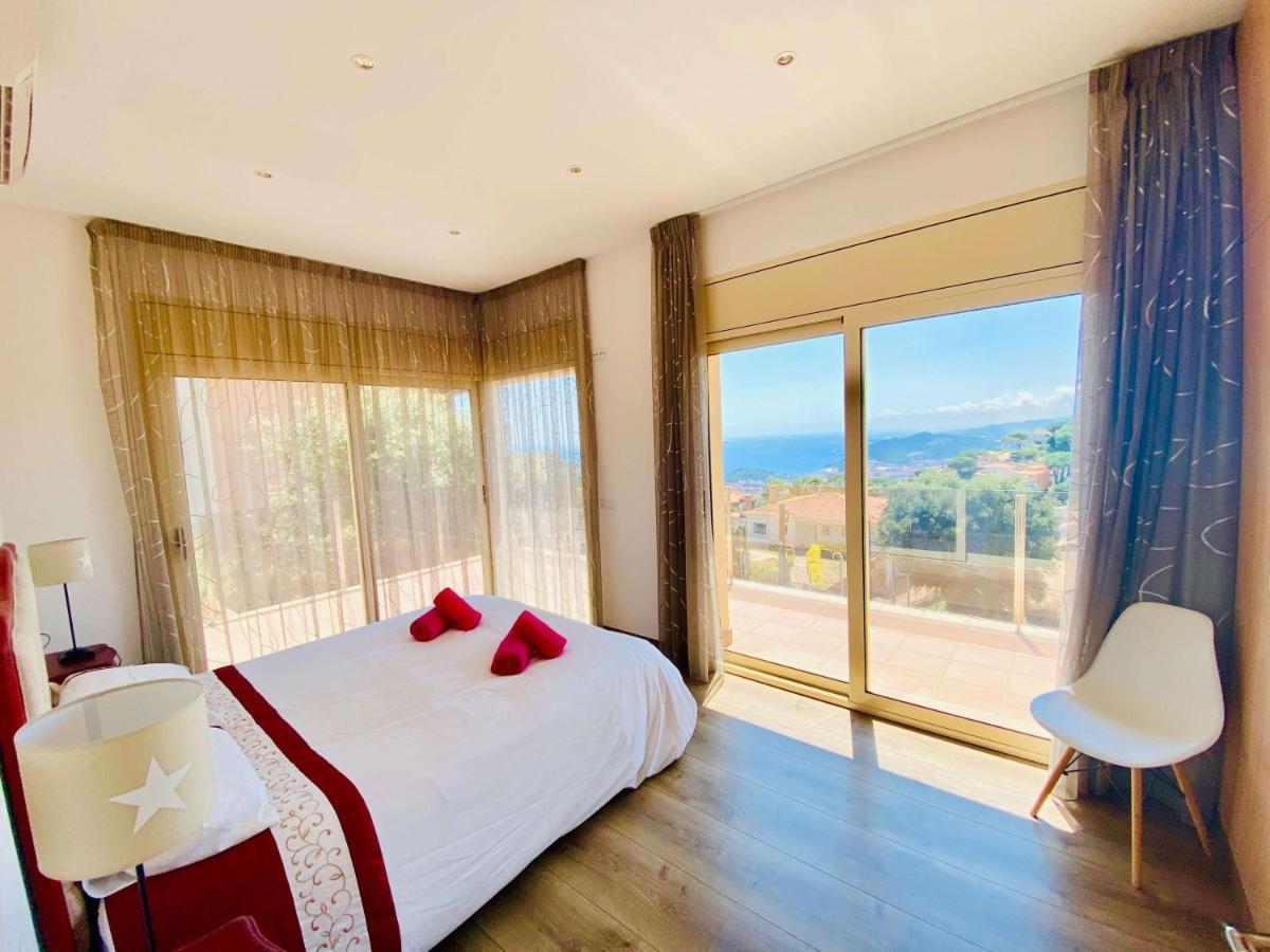 Luxury Villa Investingspain With Sea Views, Pool And Jacuzzi Lloret de Mar Bagian luar foto