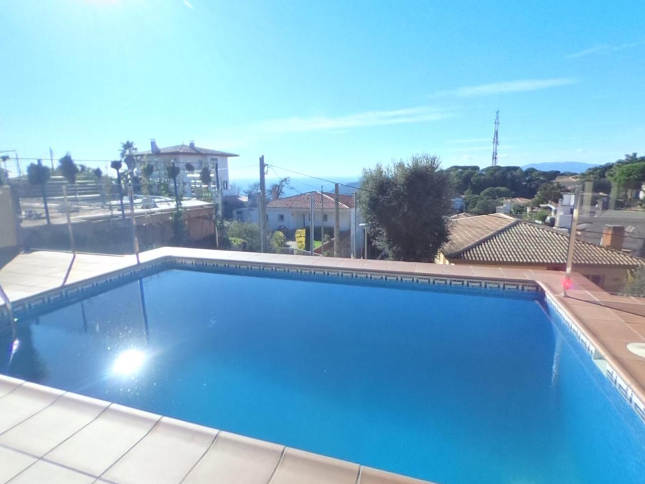 Luxury Villa Investingspain With Sea Views, Pool And Jacuzzi Lloret de Mar Bagian luar foto